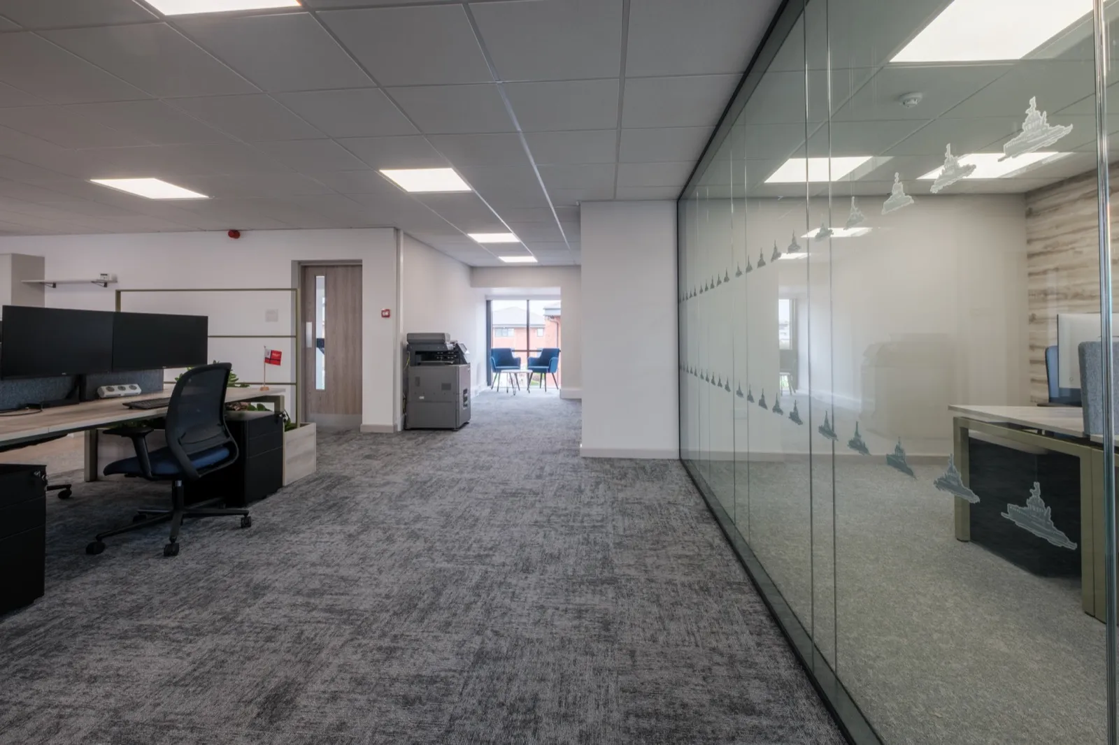 Office Glass Walls & Door Systems project example 4