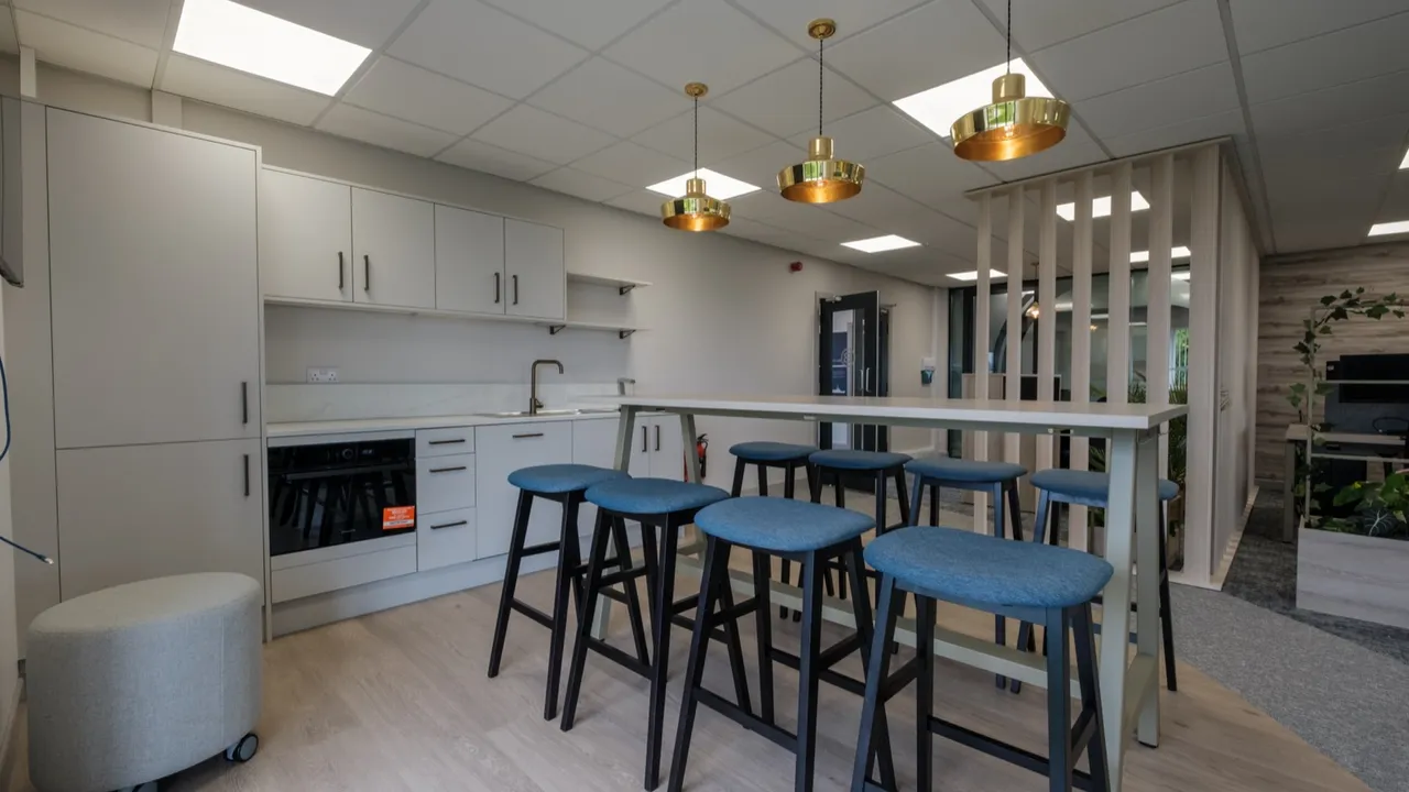 Commercial Office Fit-Out & Refurbishment