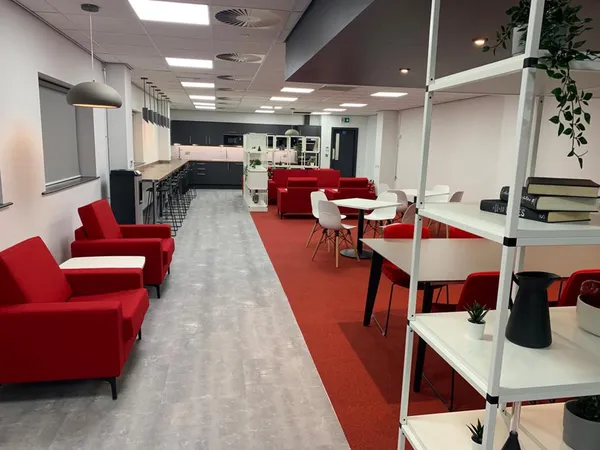 Breakout & Dining overview