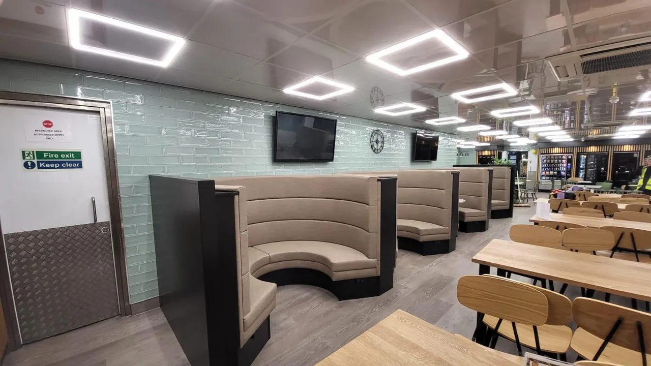 Commercial Office Fit-Out & Refurbishment