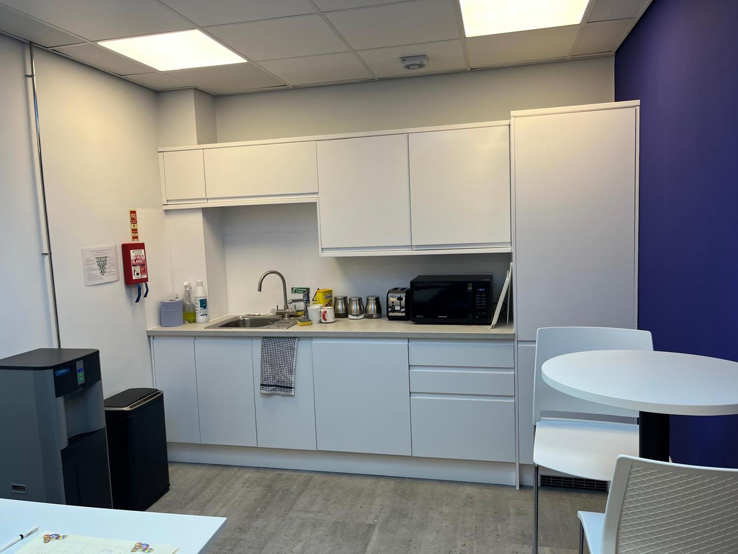 Kitchenette & Breakout Kitchens project example 3